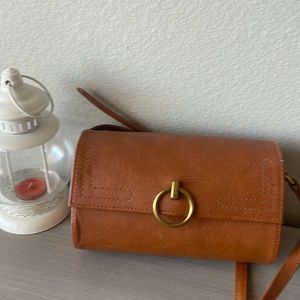 BROWN PURSE